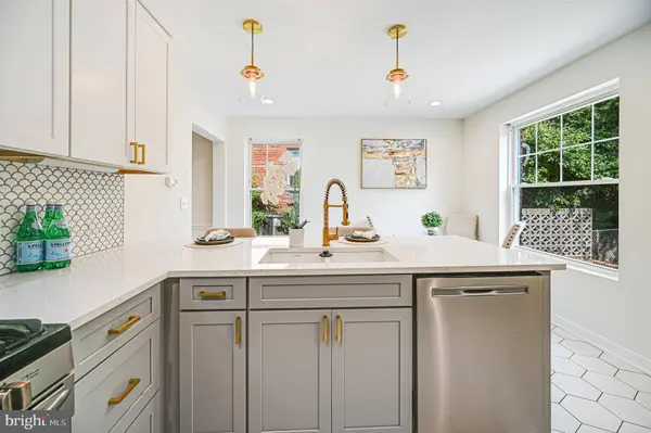 812 CRITTENDEN ST NE, Washington, DC 20017