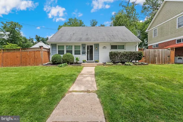 10211 CALUMET DR, Silver Spring, MD 20901