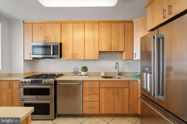 1200 N NASH ST N #1125, Arlington, VA 22209