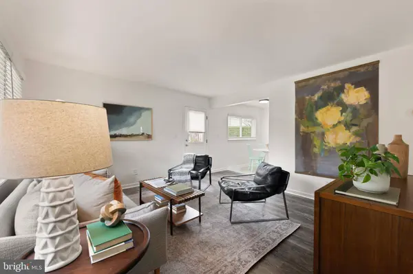 10211 CALUMET DR, Silver Spring, MD 20901