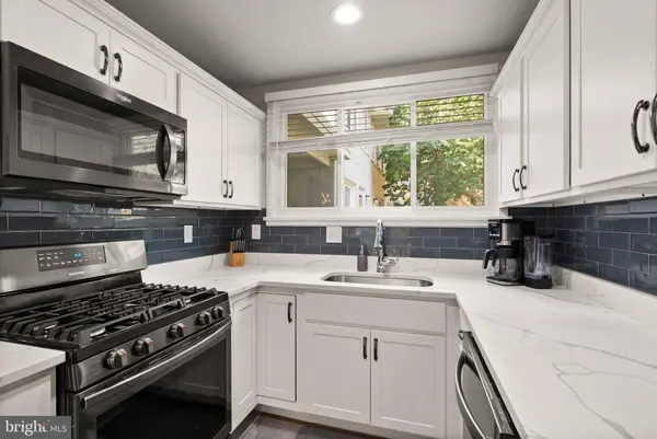 749 3RD ST SW #401, Washington, DC 20024