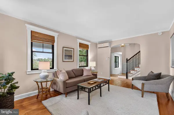 3211 S ST SE, Washington, DC 20020