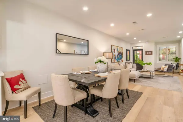 430 15TH ST SE, Washington, DC 20003