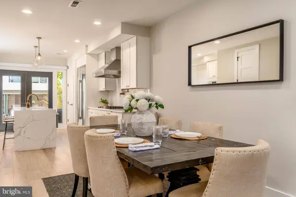 430 15TH ST SE, Washington, DC 20003