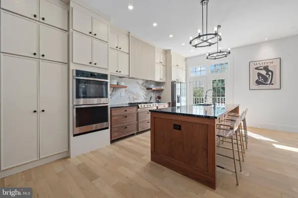 18441 LANIER ISLAND SQ, Leesburg, VA 20176