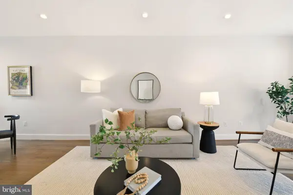 27 QUINCY PL NE #1, Washington, DC 20002