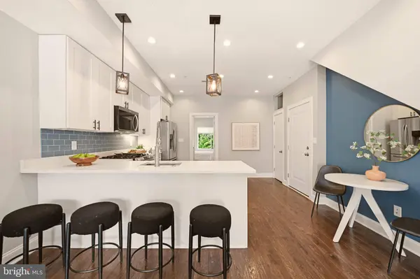 1824 D ST NE #3, Washington, DC 20002