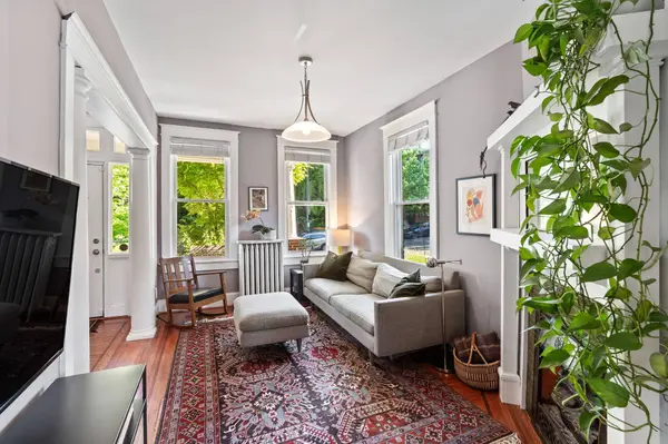 210 V St NE, Washington, DC 20002-1410