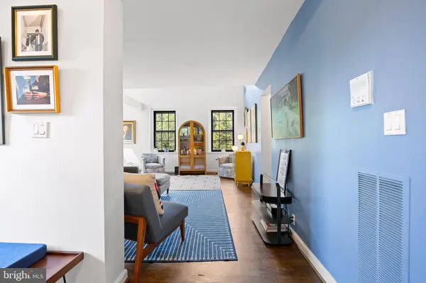 3811 NEWARK ST NW #E437, Washington, DC 20016