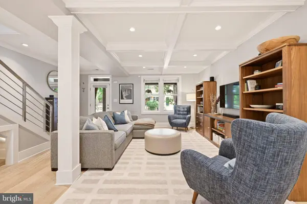 1705 BAY ST SE, Washington, DC 20003