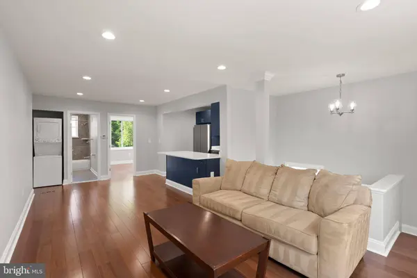 219 WEBSTER ST NE, Washington, DC 20011