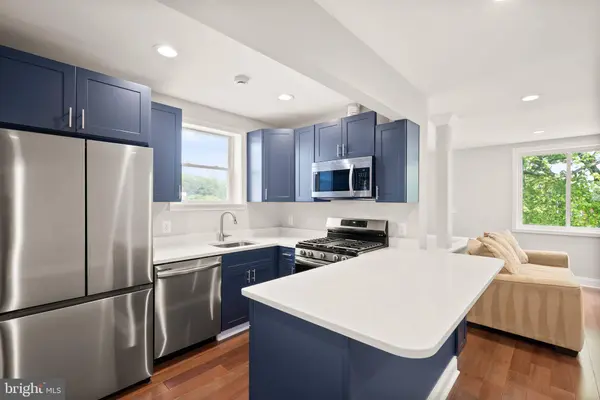 219 WEBSTER ST NE, Washington, DC 20011
