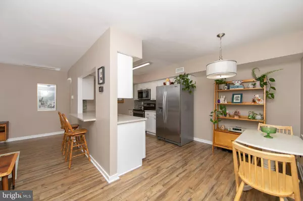 1511 ROBERTS WAY, Voorhees, NJ 08043