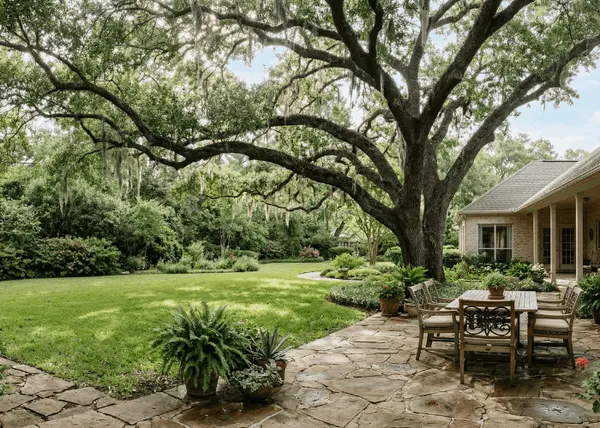 feature image of Navigating the "New Construction vs. Resale" Dilemma in South Houston