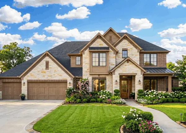 feature image of Why May 2026 is the "Sweet Spot" for South Houston Sellers