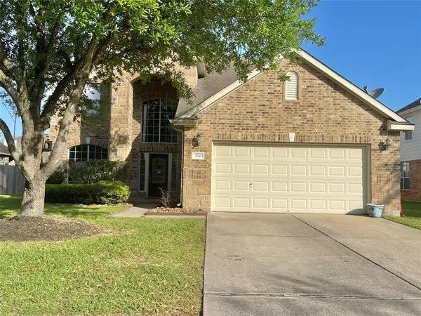 3710 Oak Bent DR, Pearland, TX 77581