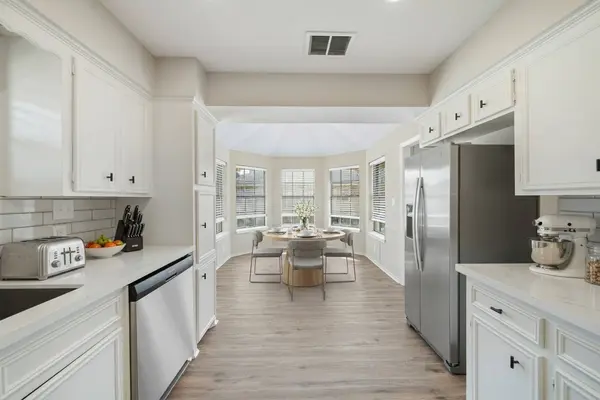 148 Daffodil ST, Lake Jackson, TX 77566