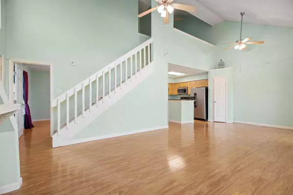 111 Dunbar Estates #501, Friendswood, TX 77546