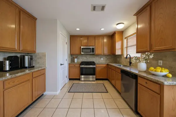 18902 Sun Pass DR, Tomball, TX 77377