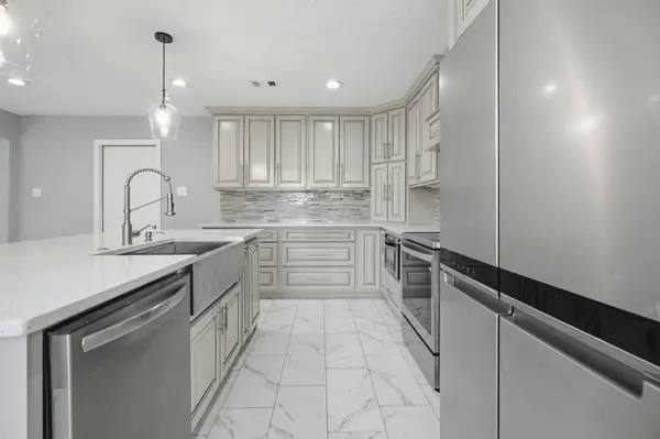 3714 Townes Forest RD, Friendswood, TX 77546
