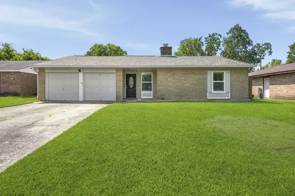 3714 Townes Forest RD, Friendswood, TX 77546