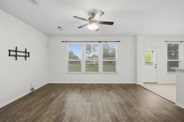 3039 Orange ST, Pearland, TX 77581