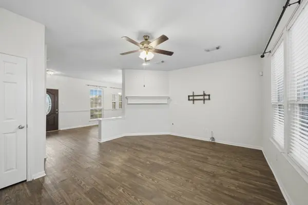 3039 Orange ST, Pearland, TX 77581