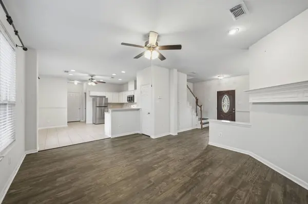 3039 Orange ST, Pearland, TX 77581