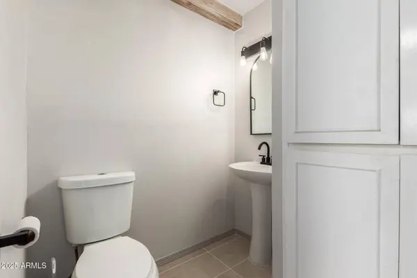 3886 N 30th Street, Phoenix, AZ 85016