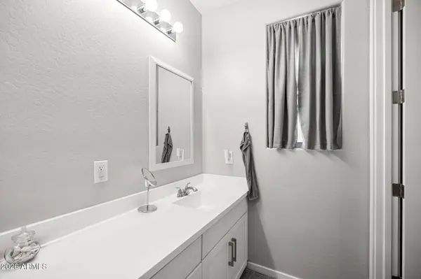 40392 W DESERT FAIRWAYS Drive, Maricopa, AZ 85138