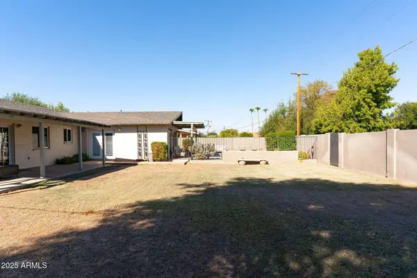 332 E GENEVA Drive, Tempe, AZ 85282