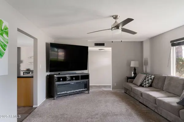 332 E GENEVA Drive, Tempe, AZ 85282
