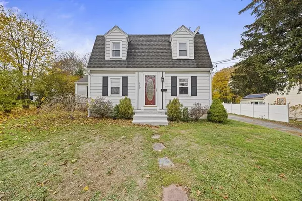 1210 Washington St, Abington, MA 02351