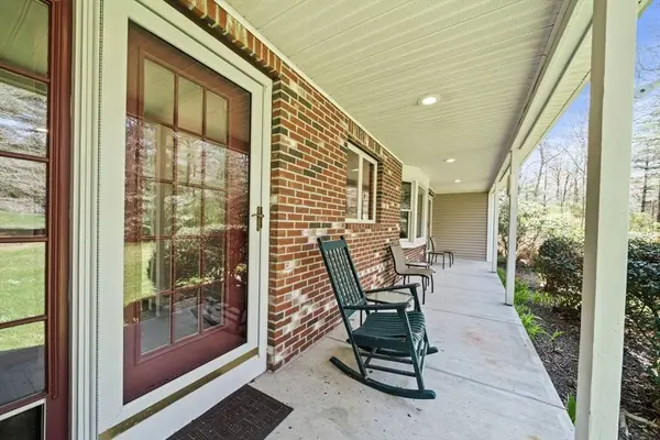 1 Katies Way, Lakeville, MA 02347