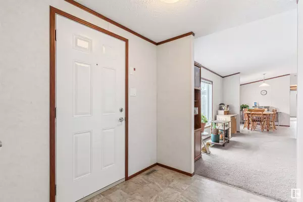 5131 50 AV, Warspite, AB T0A 3N0