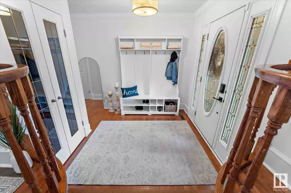 9910 83A ST, Fort Saskatchewan, AB T8L 3C3