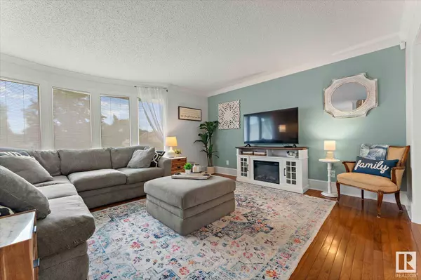 9910 83A ST, Fort Saskatchewan, AB T8L 3C3