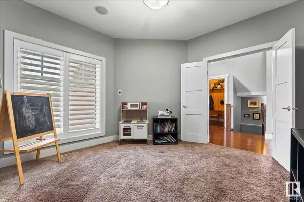 22 CRANBERRY BN, Fort Saskatchewan, AB T8L 0H2