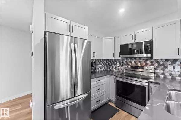 #87 15 WOODSMERE CL, Fort Saskatchewan, AB T8L 4S2