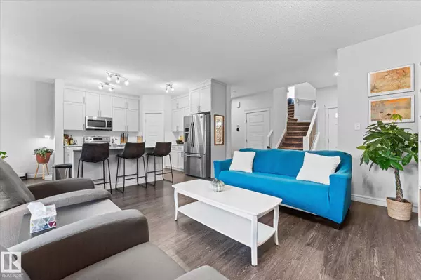 29 CHESTNUT WY, Fort Saskatchewan, AB T8L 0R4