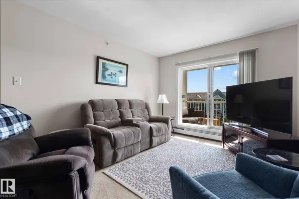 50 WOODSMERE, Fort Saskatchewan, AB T8L 4N9