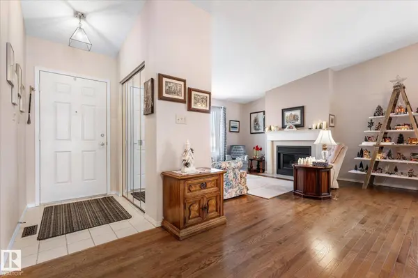 1548 54 ST NW, Edmonton, AB T6L 6H4