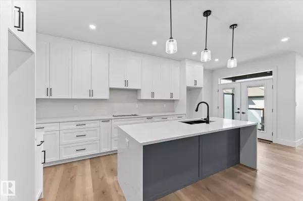 325 MEADOWVIEW DR, Fort Saskatchewan, AB T8L 0Y4