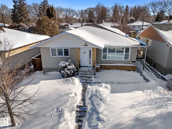 9847 79 ST NW, Edmonton, AB T6A 3G2