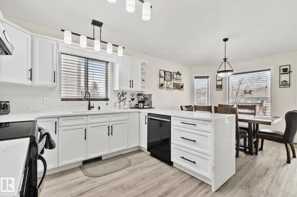 51 WESTWOOD WY, Fort Saskatchewan, AB T8L 4G4
