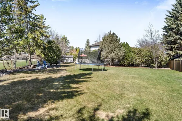 35 RIVER GL, Fort Saskatchewan, AB T8L 3X8