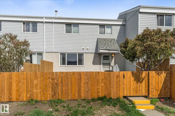 35 MCLEOD PL NW, Edmonton, AB T5A 3A8