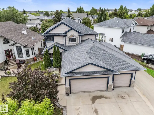 18 WOODBEND WY, Fort Saskatchewan, AB T8L 4L8