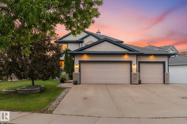 18 WOODBEND WY, Fort Saskatchewan, AB T8L 4L8