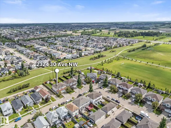 2324 30 AV NW, Edmonton, AB T6T 2B3